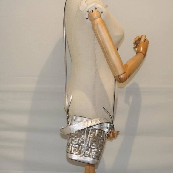 FENDI Zucca Canvas Montrezor Shoulder Bag Silver - Picture 14 of 16
